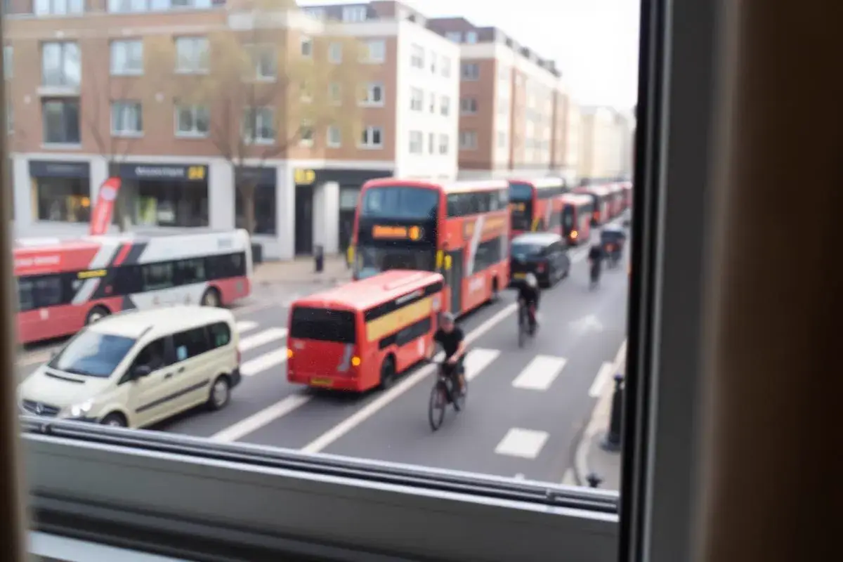 10.8mm acoustic laminate glass in secondary glazing blocking London street traffic noise