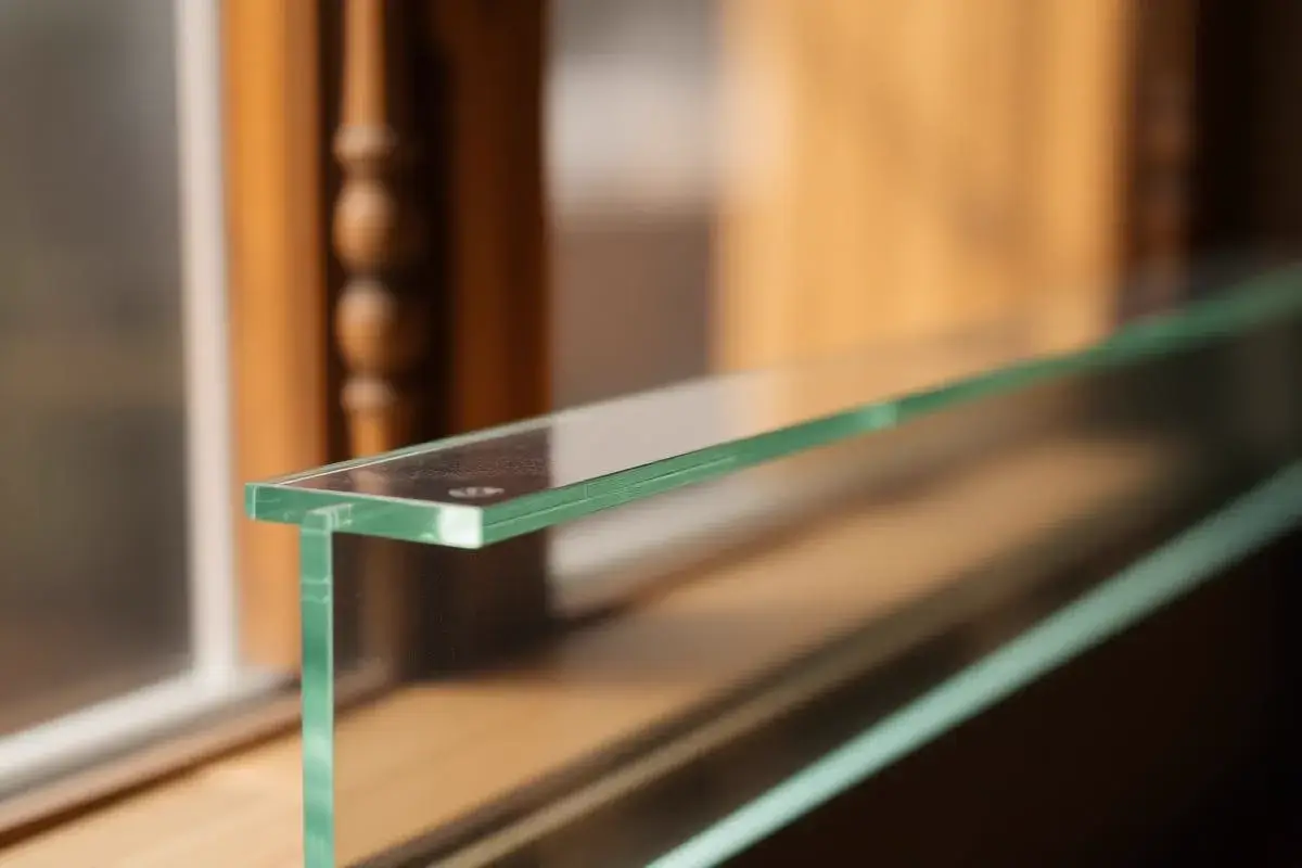 10.8mm Acoustic Laminate Glass - 54dB Noise Reduction 10.8mm Acoustic Laminate Glass - 54dB Noise Reduction
